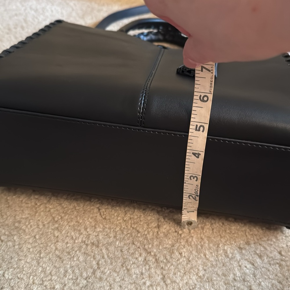 Black Structure Leather Handbag - image 8